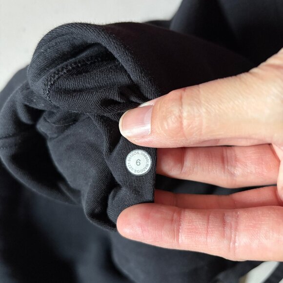 Lululemon Relaxed Fit French Terry Jogger Pants - Women's Size 6 - Black - Picture 5 of 5